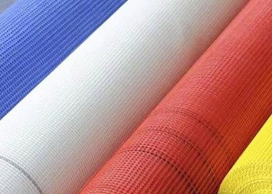 C Siatka przeciw owadom z włókna szklanego 10 mm × 10 mm Powłoka odporna na alkalia